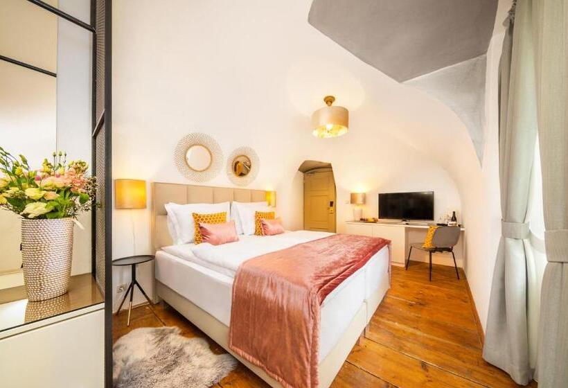 Bellevue Hotel Diamond Suites