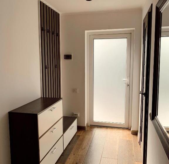 בית מלון כפרי Orlyne Gnizdo