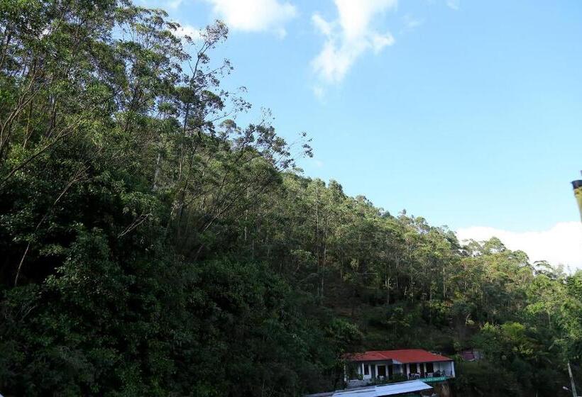 בית מלון כפרי Siumi Rest