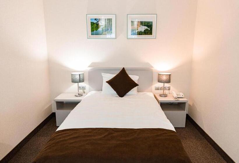 Hotel садиба березино