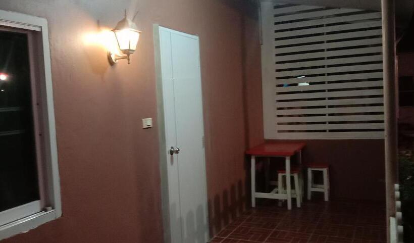 بنسيون Baan I Mhok Suanphueng