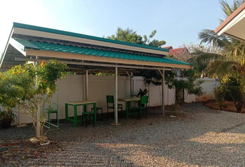 膳宿费 Bungalow 36 M2 Sur Terrain 400m2 Avec Piscine Privée A 12km De Ban Dung