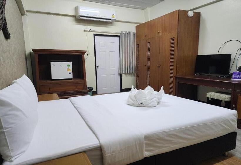 פנסיון Kim Hotel At Bangplong