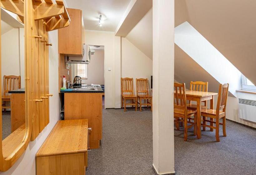 پانسیون Penzion Koula