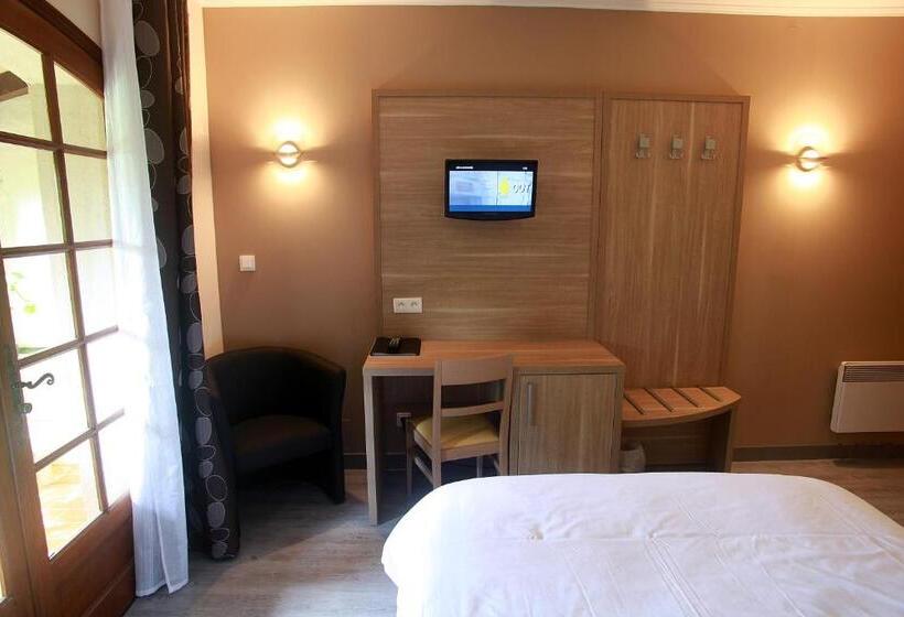 ホテル Auberge De La Tour  Appartements