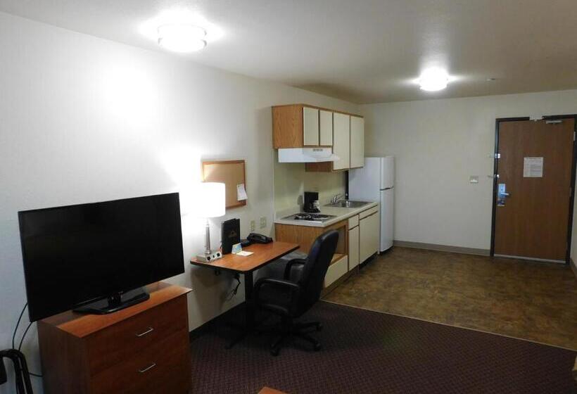 هتل Days Inn & Suites By Wyndham Rochester South