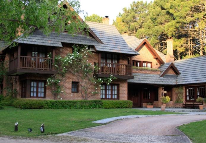 هتل La Mansion Del Bosque