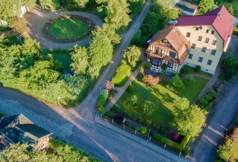 بنسيون Villa Martha