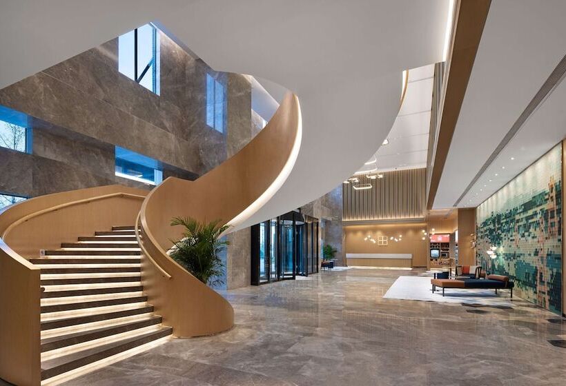 فندق Hilton Garden Inn Zigong High Tech Zone
