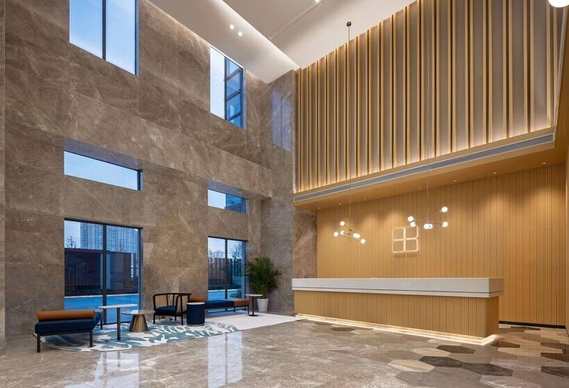 فندق Hilton Garden Inn Zigong High Tech Zone
