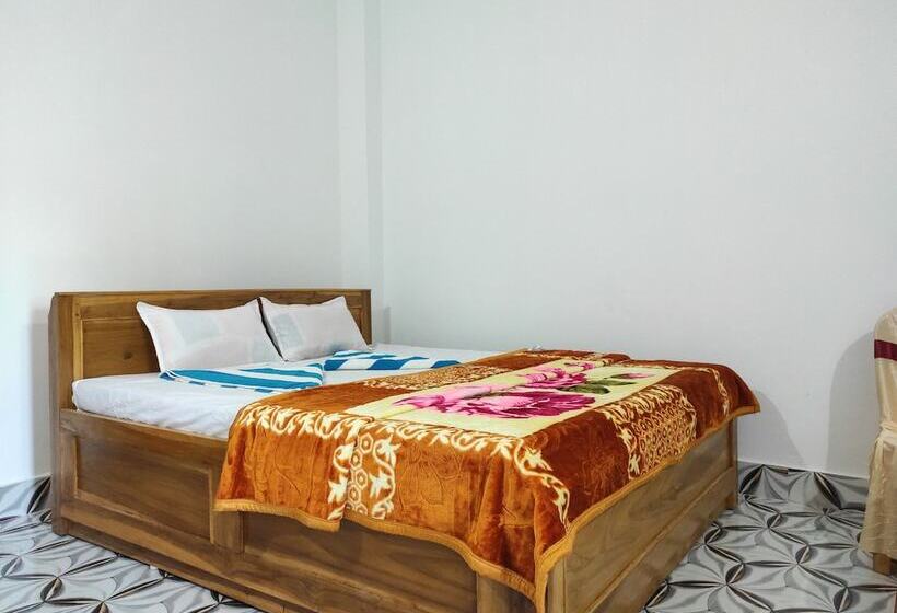 فندق Homecation Manas River Rock Lodge