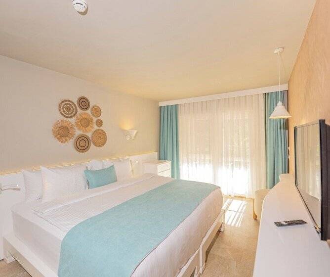 酒店 Kairos Valley Health & Nature Resort