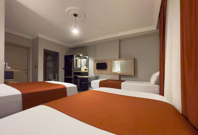 ホテル Neptün Inn