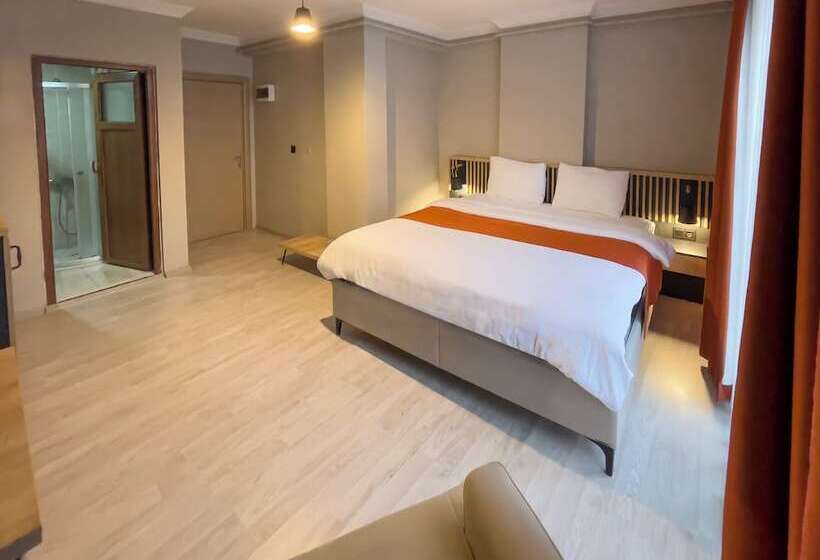 ホテル Neptün Inn