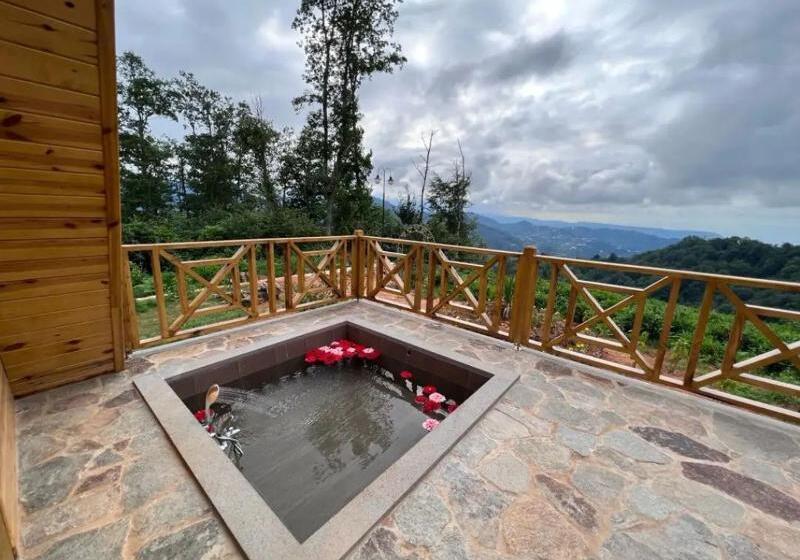 בית מלון כפרי Pamira Bungalow