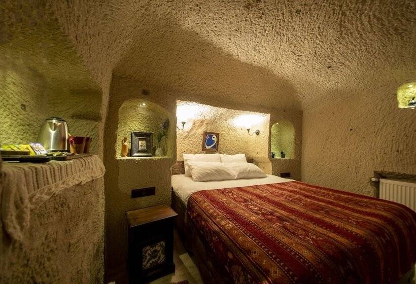 هتل Shiraz Cave Cappadocia