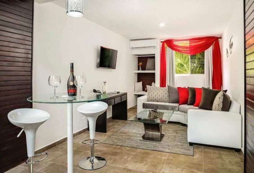 בית מלון כפרי The Diamond Suites At Ahnvee