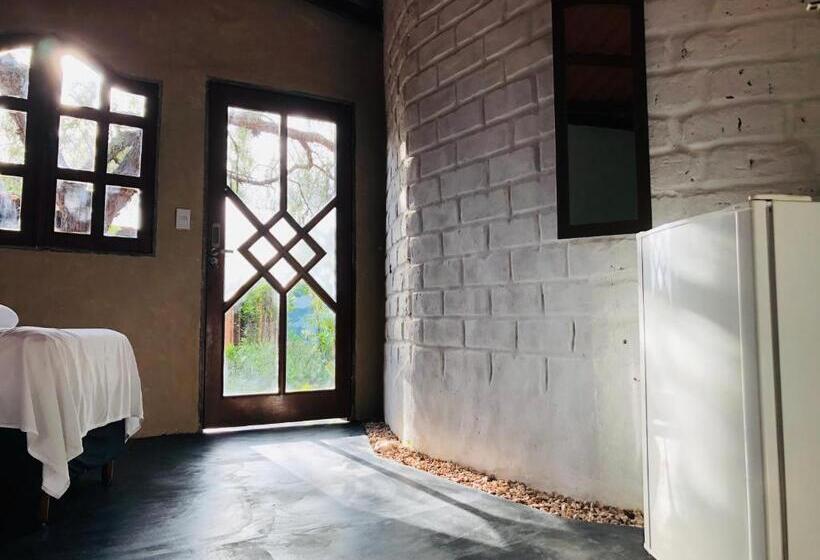 ペンション Espaço Shanti Chalés