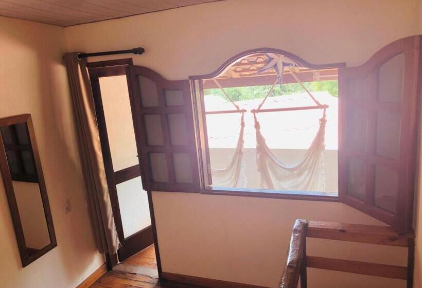 ペンション Espaço Shanti Chalés