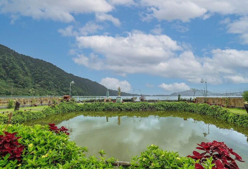 펜션 The Polumb Garden Bedugul