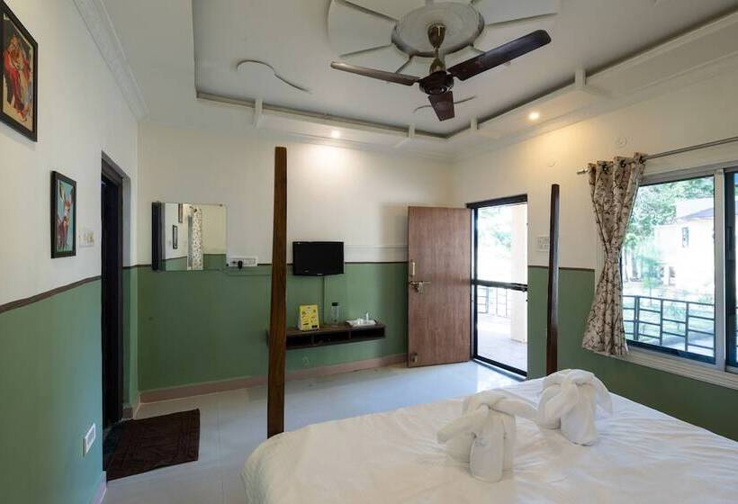 Resort Avadale Tadoba   Stag Groups Not Allowed