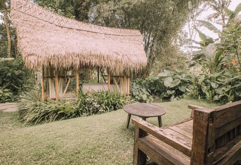 住宿加早餐  Hideout Eco Bamboo House Bali