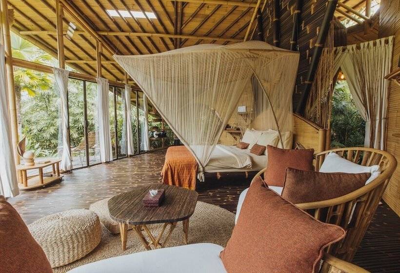 住宿加早餐  Hideout Eco Bamboo House Bali