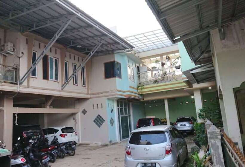 בית מלון כפרי Al-razzaq Guest House By Oyo