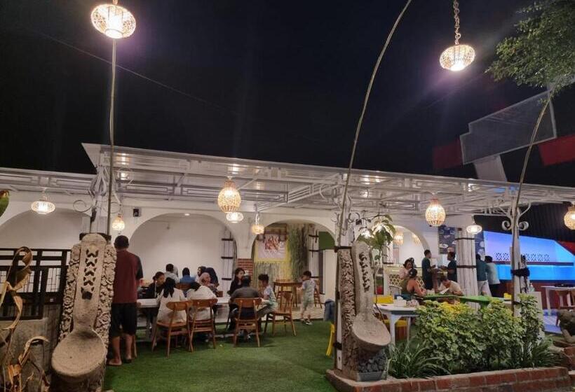 فندق Attara Inn Senggigi
