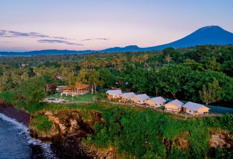 ホテル Bali Cliff Glamping