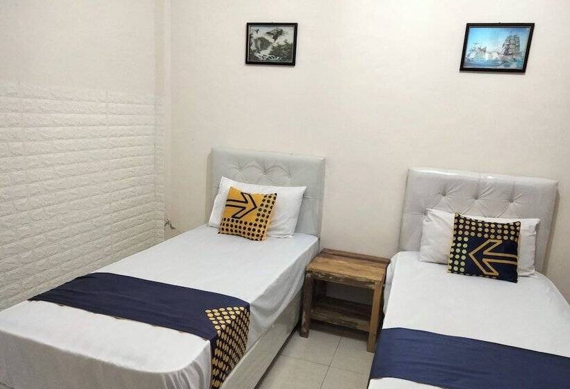 فندق Bintang Khanida Syari Ah