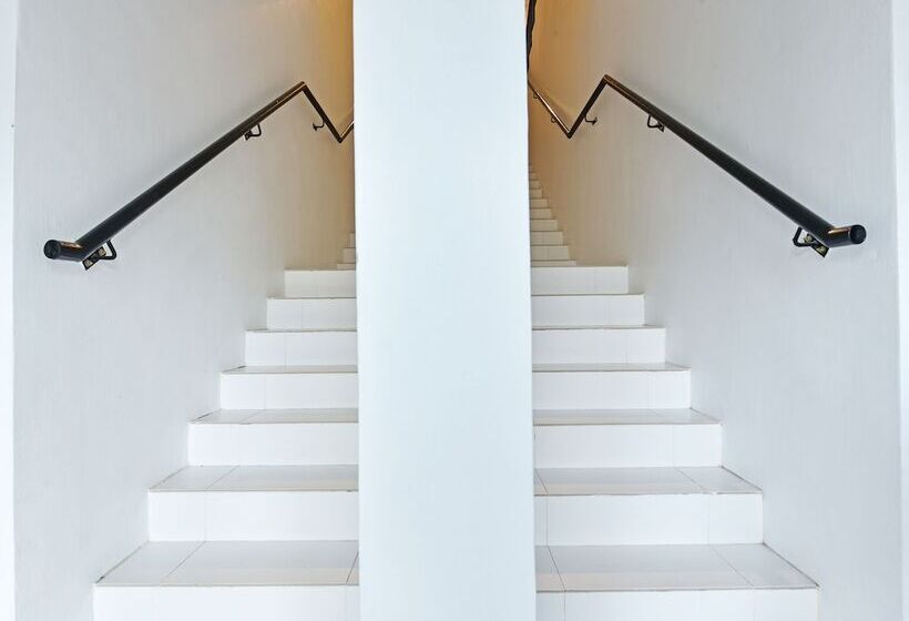 酒店 Capital O 90882 Padi