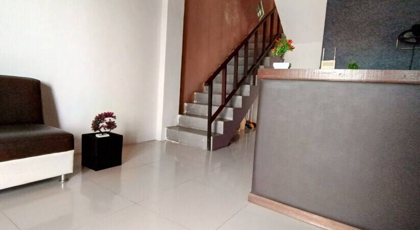 هتل Fanilly Guest House Marabahan By Oyo