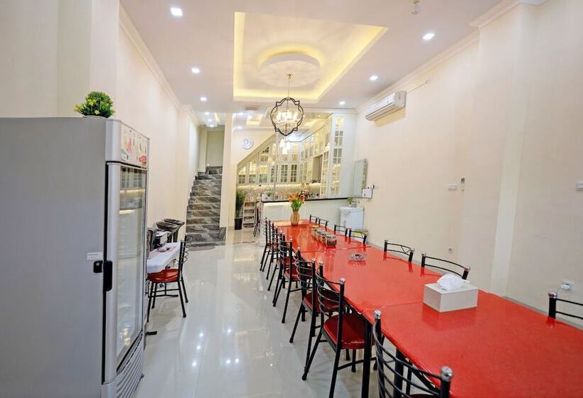 בית מלון כפרי Homestay Zafirah By Oyo