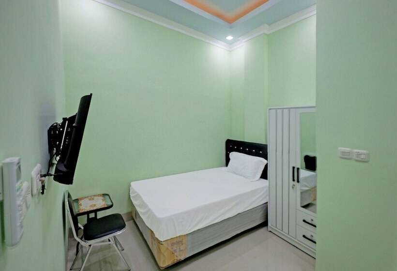 בית מלון כפרי Homestay Zafirah By Oyo