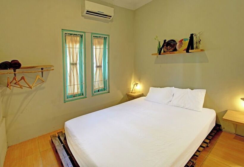 호텔 Kamar Lombok By Oyo