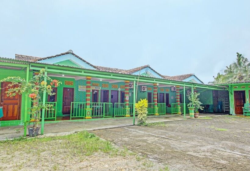 בית מלון כפרי Nova Homestay By Oyo