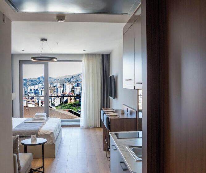בית מלון כפרי Seatown Residence