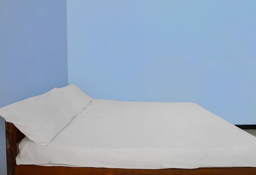Отель Spot On 92567 Jati Homestay Near Taman Suranadi