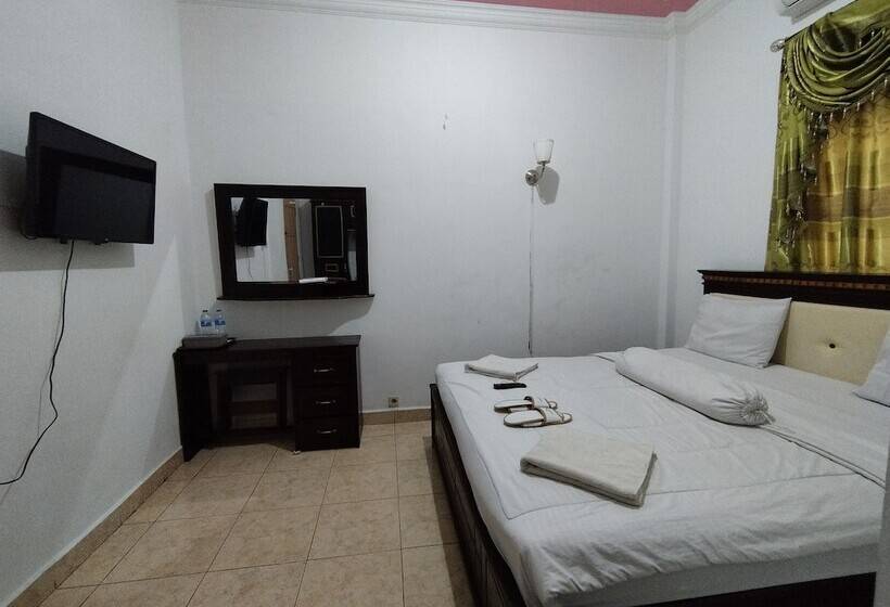 هتل Spot On 92695 My Kost Syariah