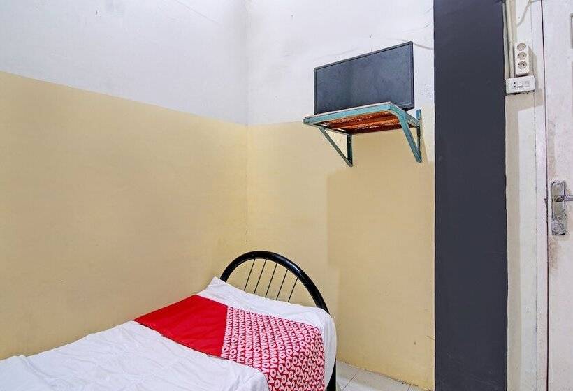 酒店 Wisma Pangestu Syariah By Oyo