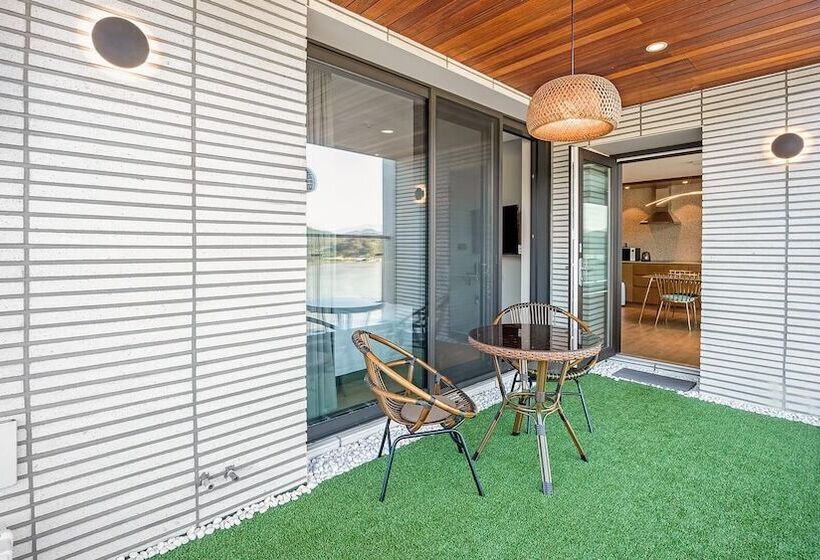 膳宿费 Gapyeong Laputa Resort