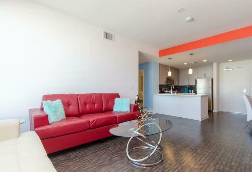 هتل Modern Apartment Rentals