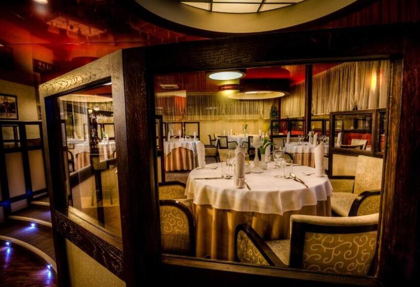 Aviator Hotel Restauracja & Spa