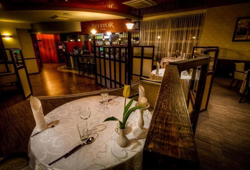 Aviator Hotel Restauracja & Spa