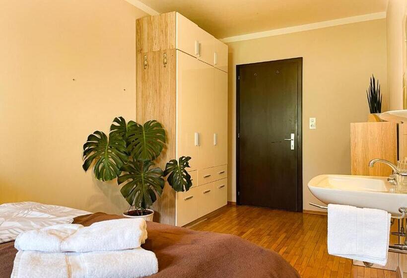فندق Chalet Sonne Vandans
