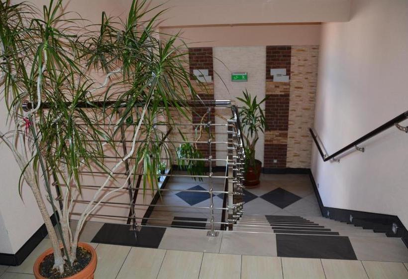 ホテル Gościniec Biznesowy