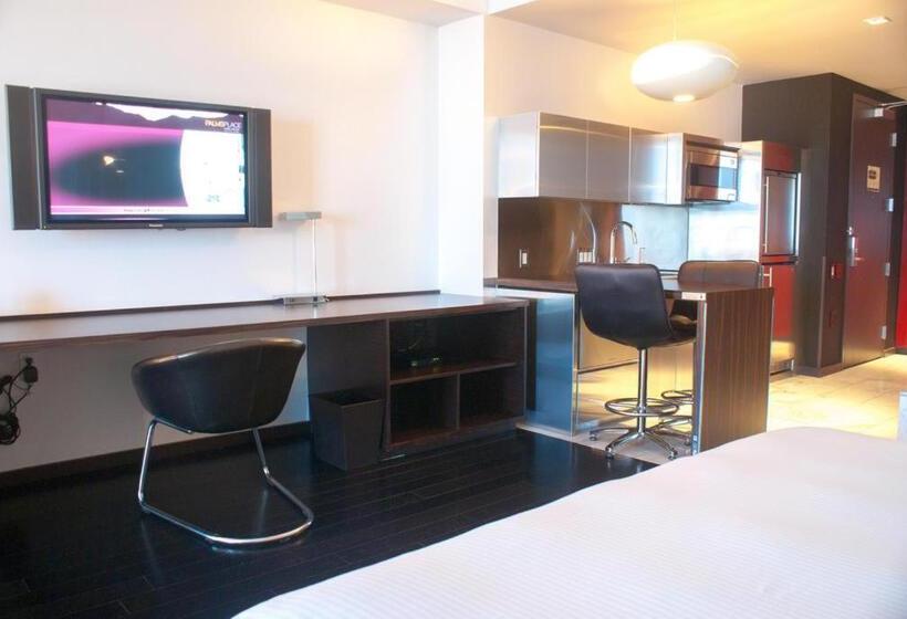 هتل Luxury Suites At Palms Place