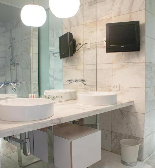 هتل Luxury Suites At Palms Place