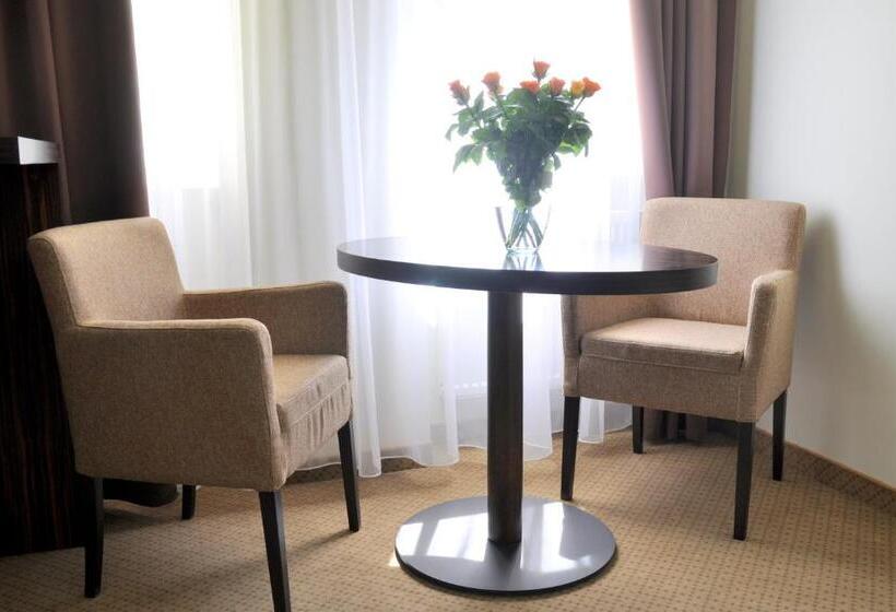 בית מלון כפרי Nad Wigrami